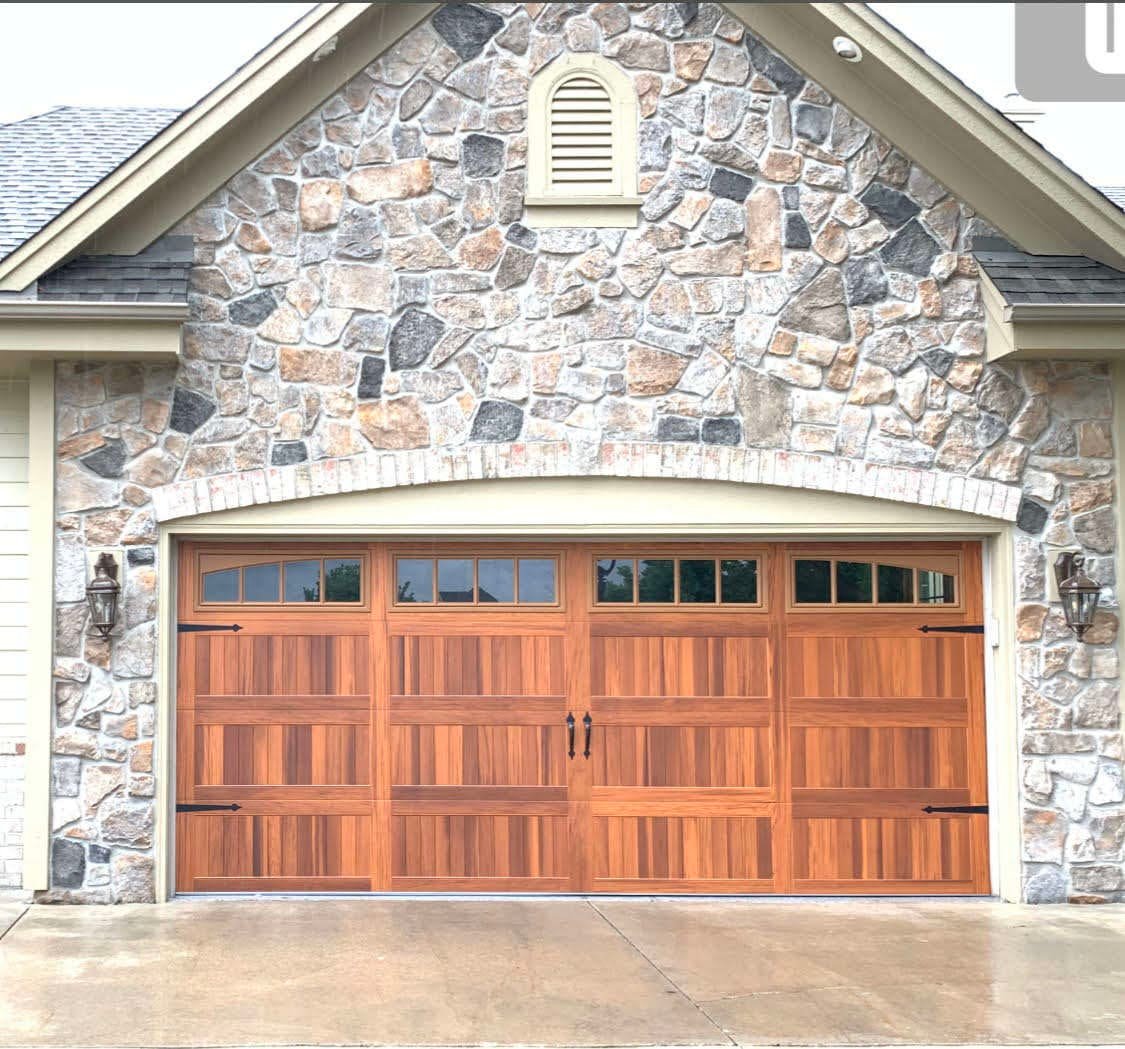 custom garage doors service in Venice Florida.
