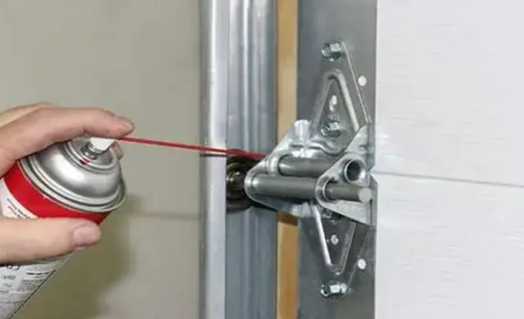 Garage Door Roller & Hinge Overhaul